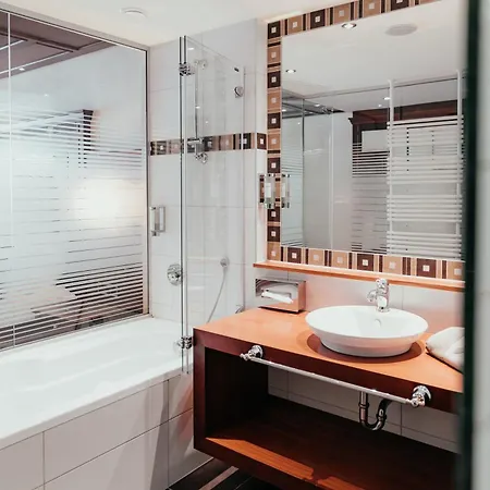 Vaya Lechtal מלון 4*