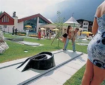 Alpenrose Wellnesshotel 4*